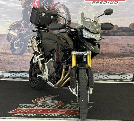 TRIUMPH TIGER 1200 BLACK EDITION TRIUMPH TIGER 1200 BLACK EDITION
